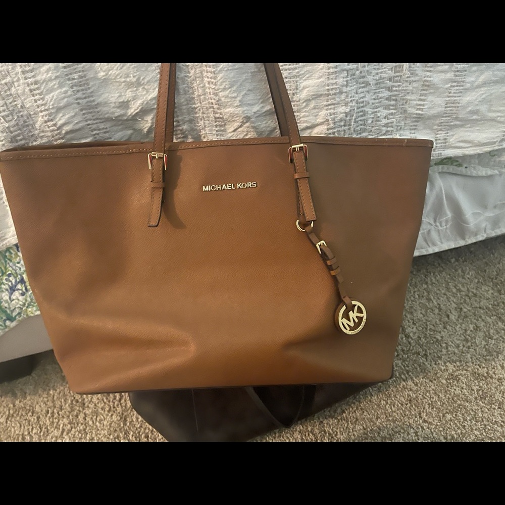 michael kors tote
